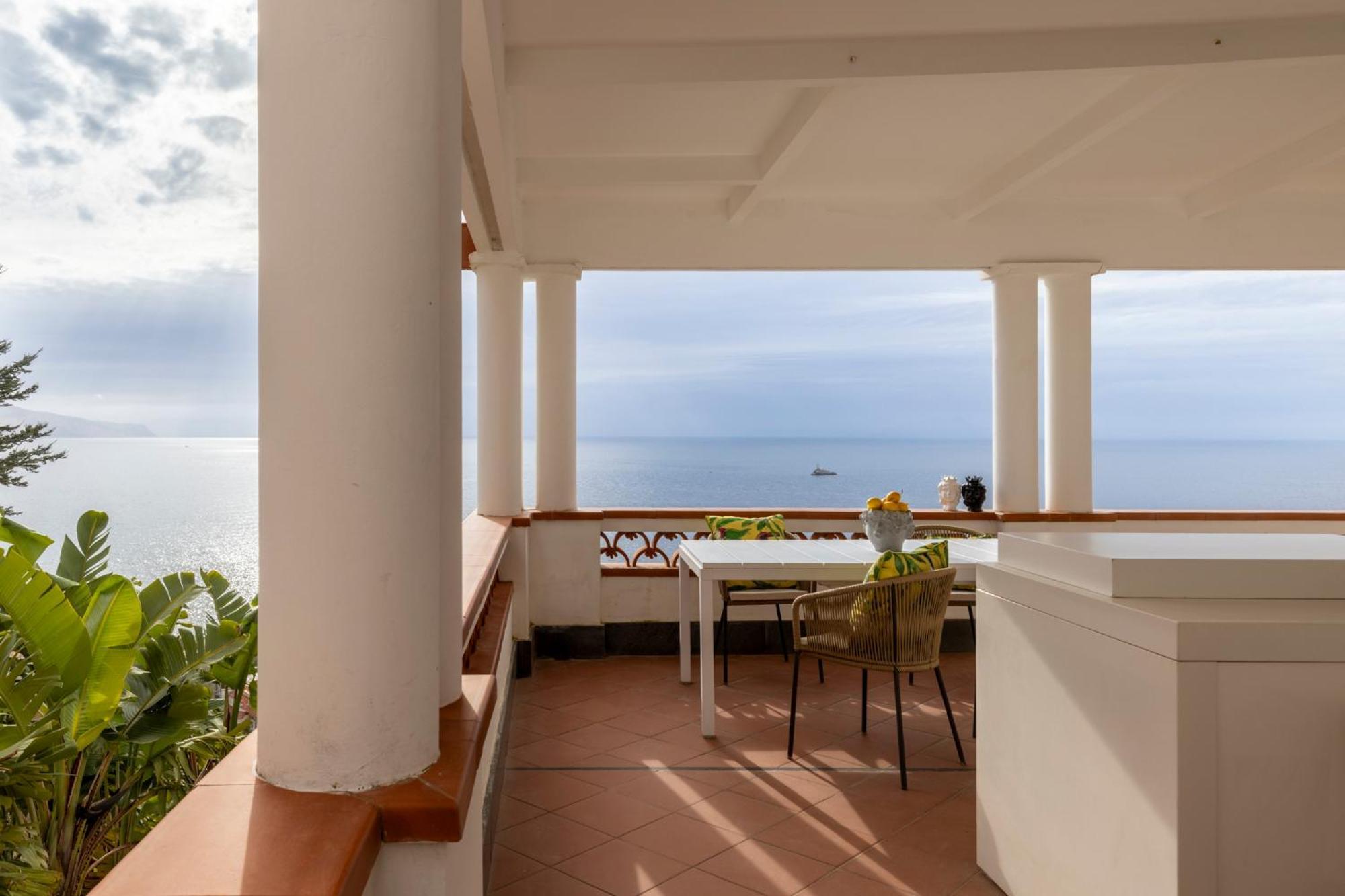 Di Capua House Hotell Massa Lubrense Exteriör bild